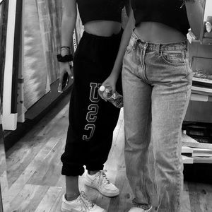 Meet your Posher, Janelle